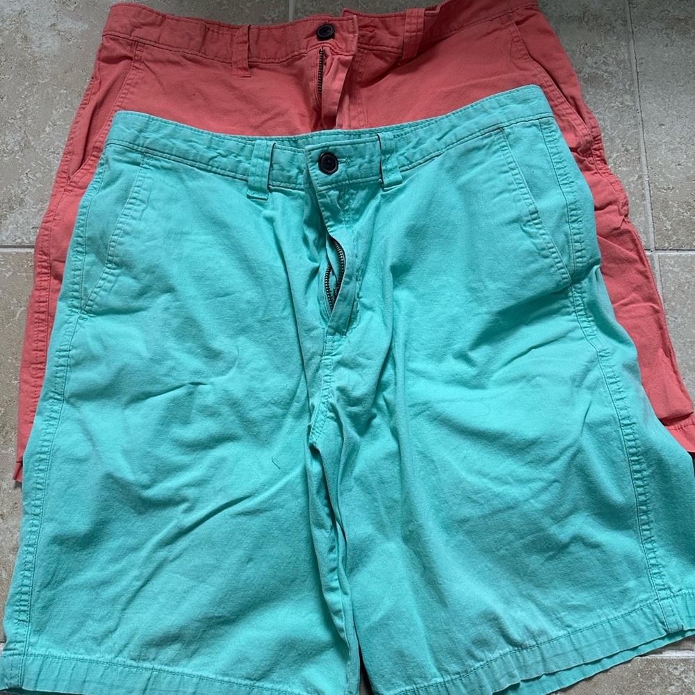 Men’s Magellan shorts. Size 33.